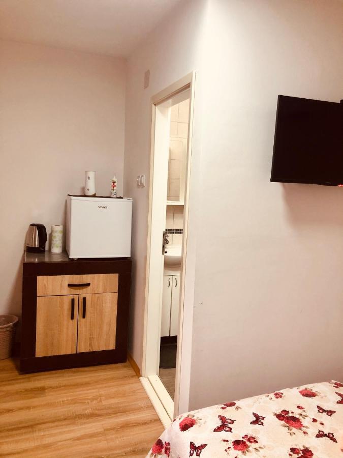Prenociste Vojkic Apartment Sombor Exterior photo